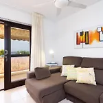 Apartment Frontline Playa Vistas With Pool, Parking, Sea