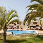 Apartment Frontline Playa Vistas With Pool, Parking, Sea